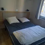 Mobil-home Jean De Mont مكان تخييم